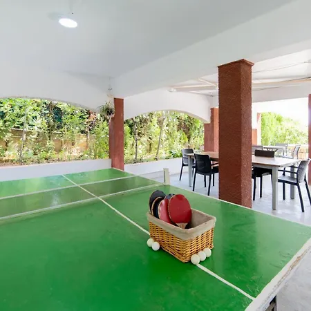 Villa Charming House With Private Tennis Court And Pool *